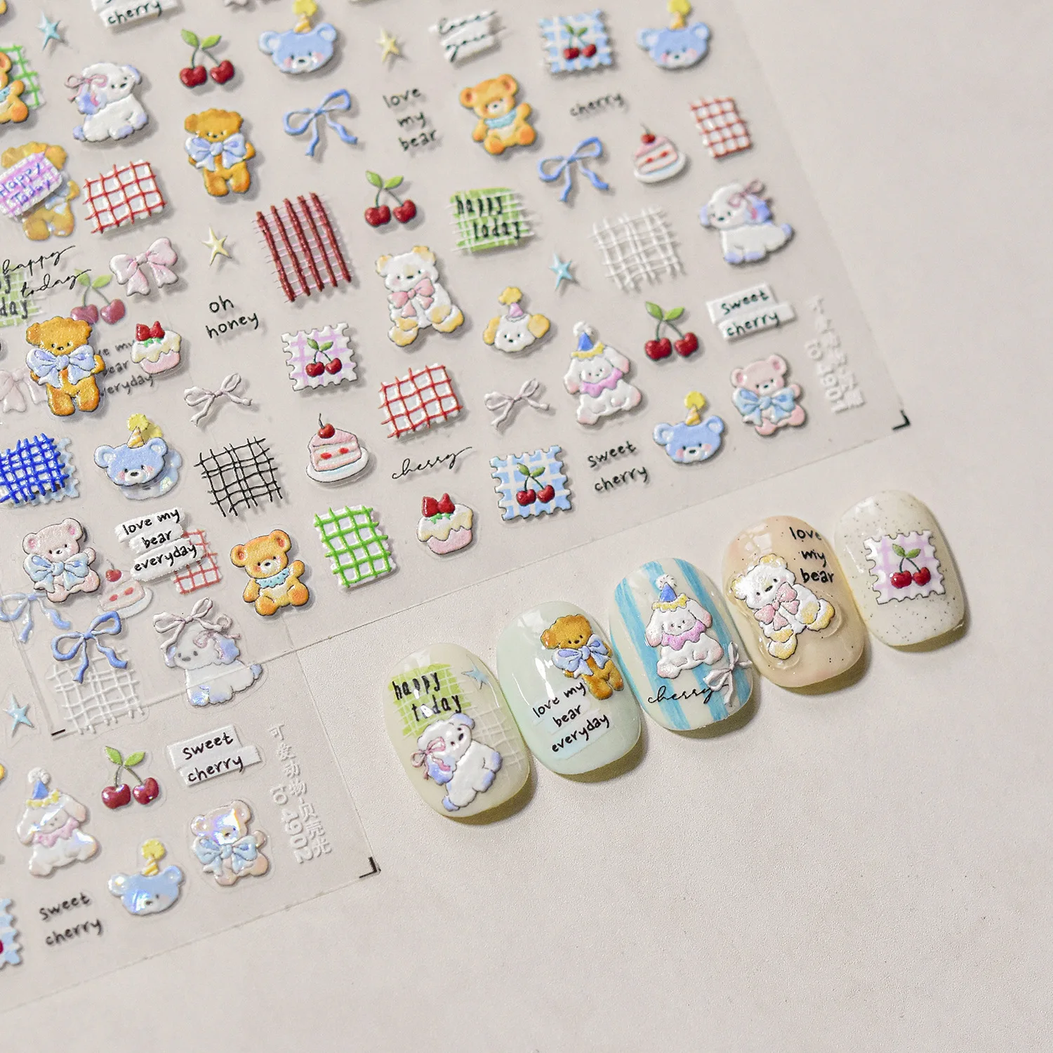 1 قطعة 5D لطيف الكرتون كعكة الدببة ملصقات الأظافر الحلو صافي شبكة اليابانية تنقش ملصقات ذاتية اللصق مانيكير الشارات الديكور