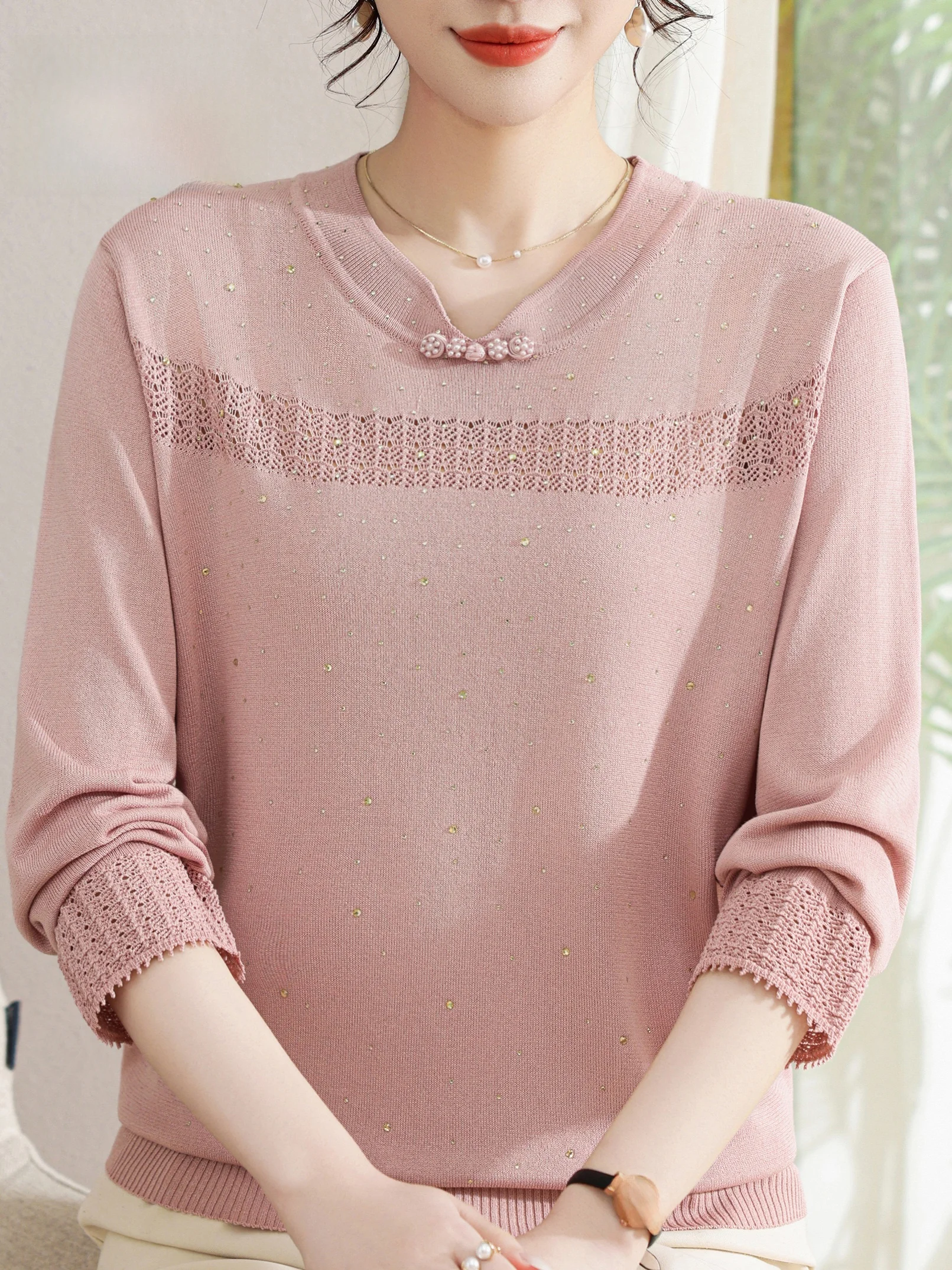 

New 2026 Loose Women's Knitted Ice Silk Top Fashionable Spring Clothing for Middle-Aged And Elderly Ladies Traditional Chines...