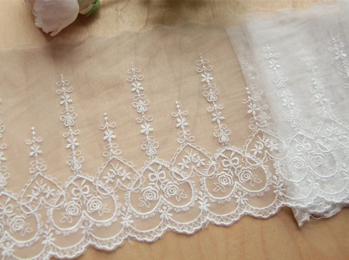 5 Yards Tulle Embroidered Lace 3D Flower Polyester Lace Embroidery Appliqued Sewing Trims White and Black