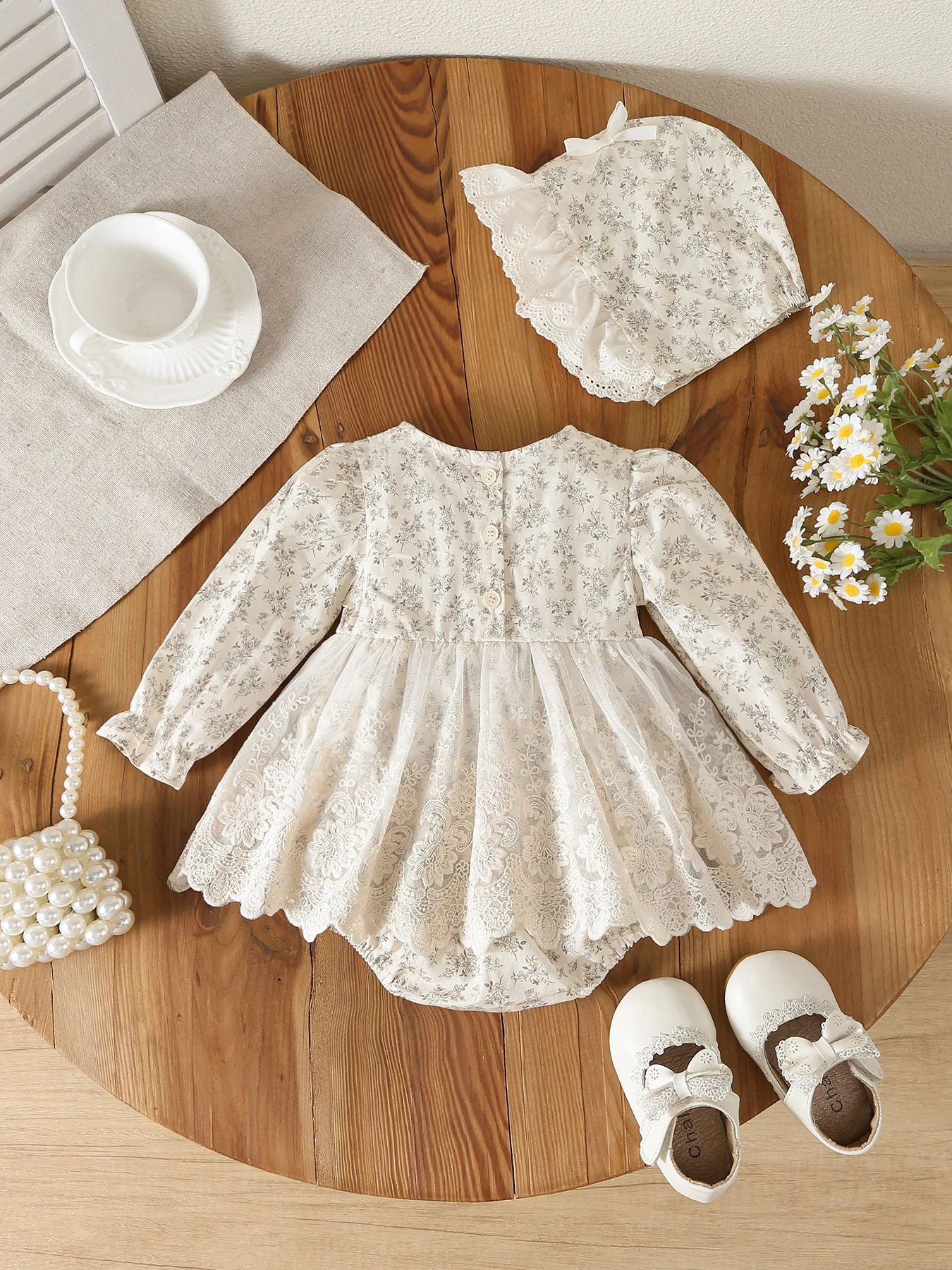 Baby Girls Autumn Romper Floral Print Lace Tulle Bow Decor Princess Bodysuit Cute Stylish Infant Matching Hat Outfit Set