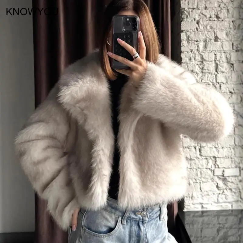 

Women Elegant Faux Fur Coat Warm Fluffy Loose Long Sleeve Lapel Jacket Autumn Winter Fashion High Street Lady Outerwear