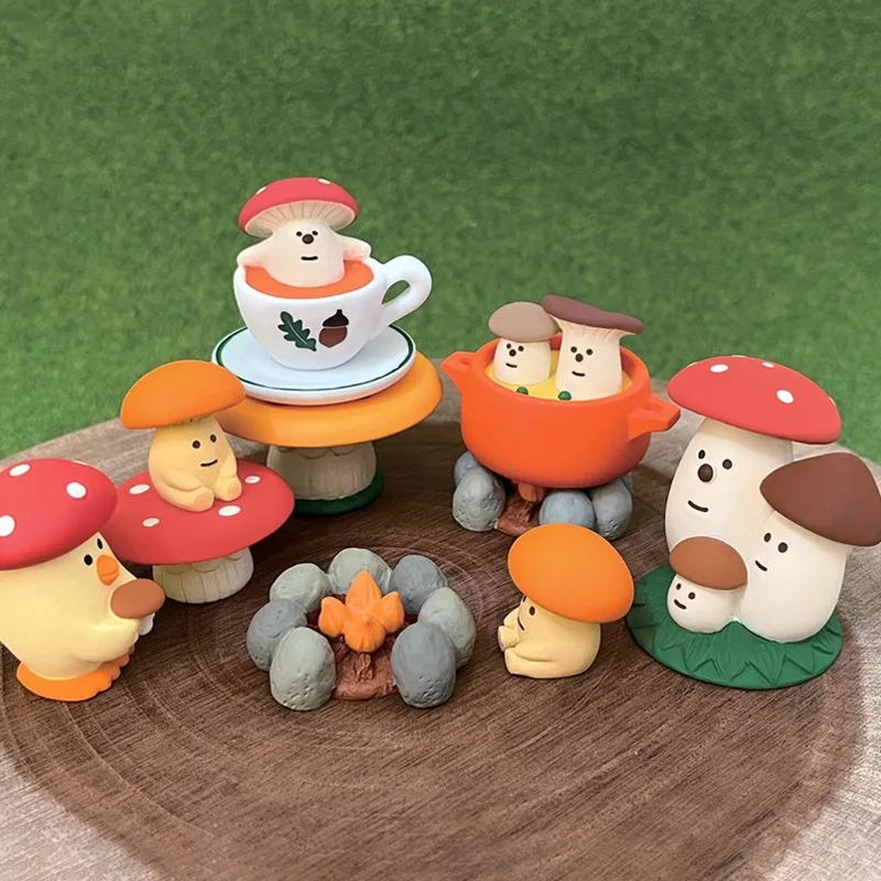 Mushroom Family Zakka Cat Miniature Model Japanese Plant Food Toy DIY Cartoon Micro Landscape Desktop Resin Home Ornament Crafts
