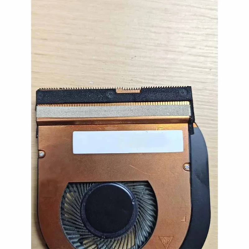 Original Used Cooling Fan for Lenovo ThinkPad T480 Laptop CPU Integrated Graphics Version Heatsink Assembly Radiator view 3