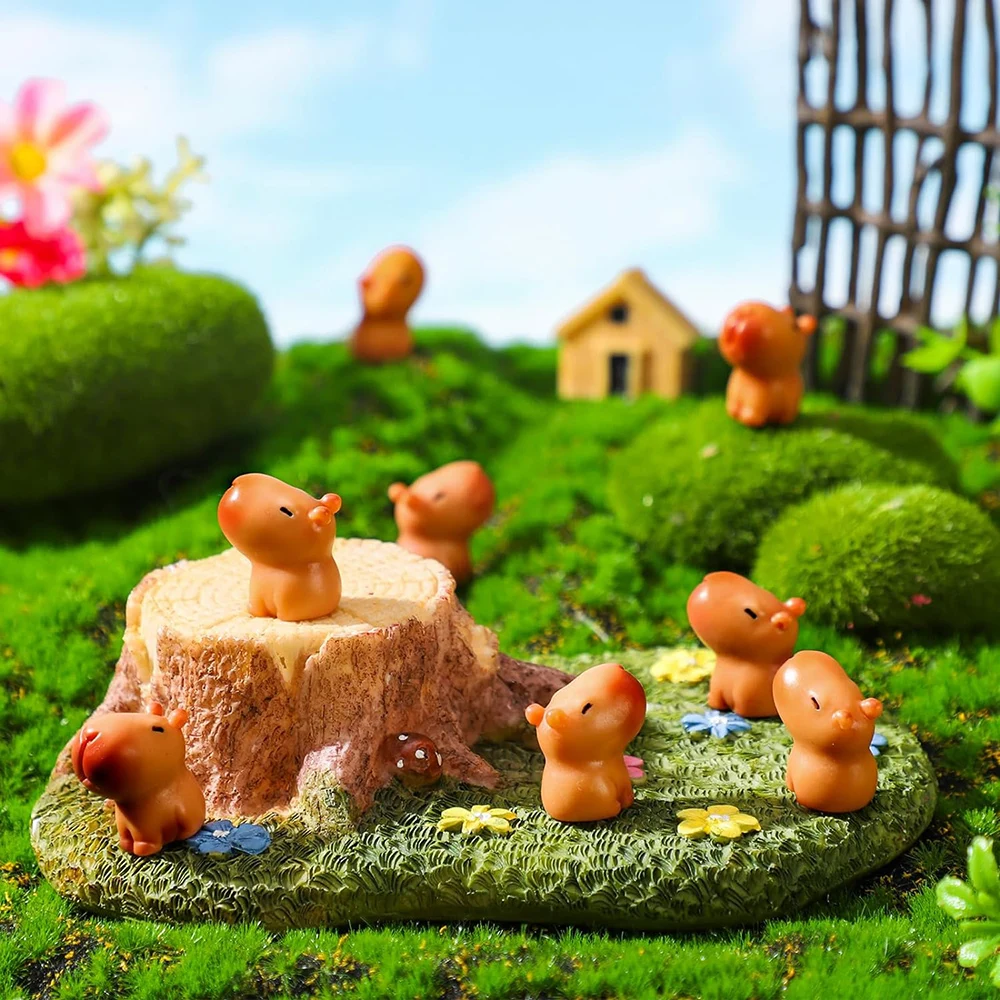 Mini Capybara Resin Figurines Capybara Figure Ornament Miniature Animal Tabletop Outdoor Craft Decor for Garden Accessories