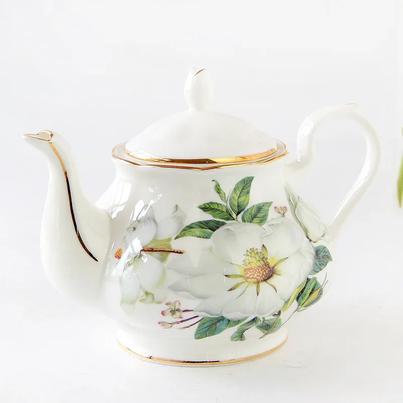 Bone China Ceramic Coffee Pot, Big Volume, British Teapot, Water Kettle, Afternoon Flower Pot, Drinkware, Pitcher Jug, 900ml