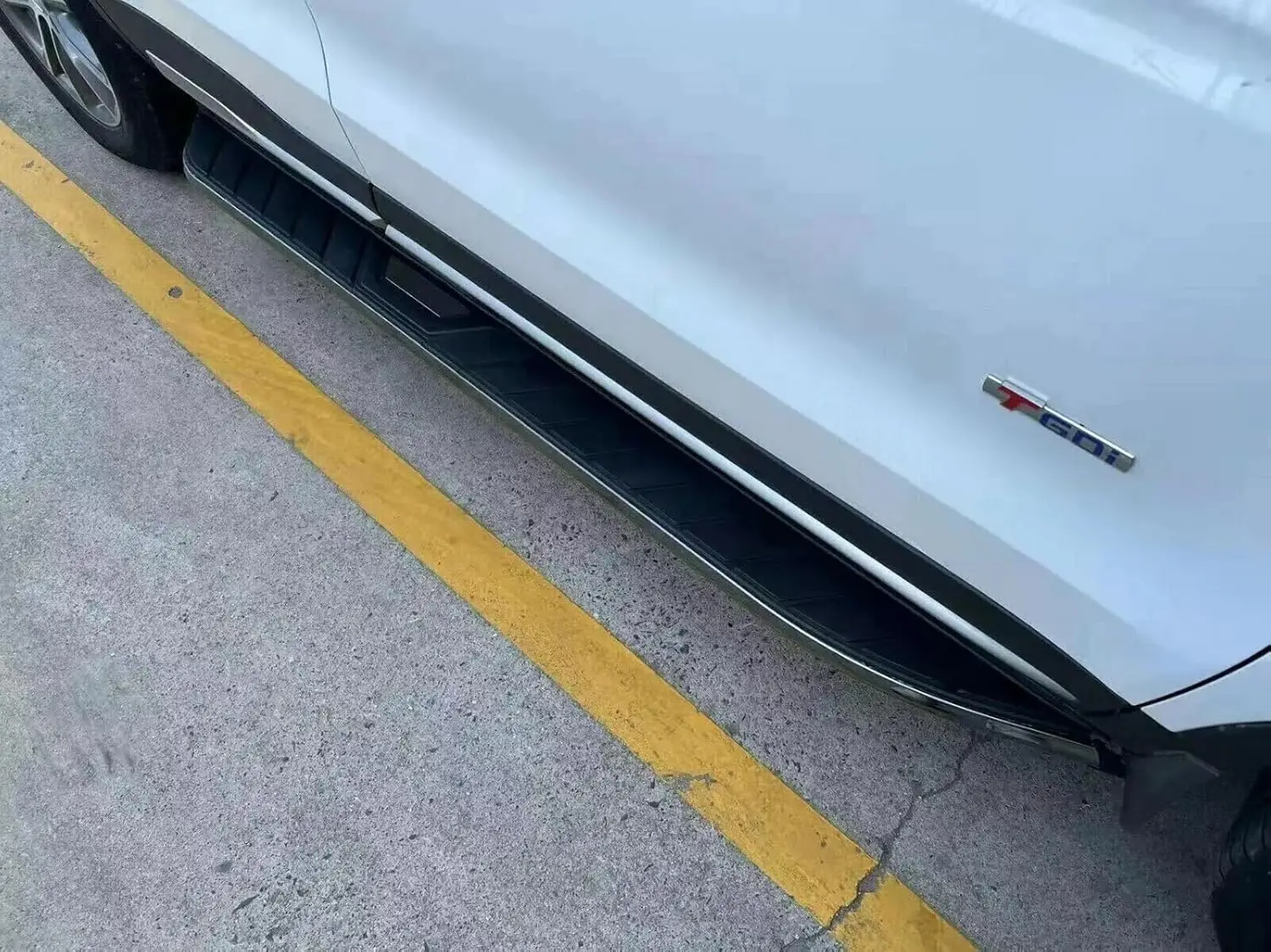 تشغيل مجلس الجانب خطوة الألومنيوم سانتا في 2024 2025 2026 دواسة Nerf بار 2 قطعة ثابتة