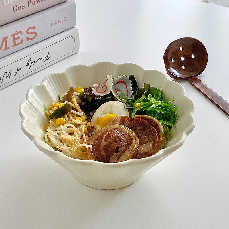 

900ML Solid Ceramic Noodle Bowl Durable Porcelain Yogurt Bowls Kitchen Ramen Bowls Home Versatile Breakfast Oats Serving Bowl
