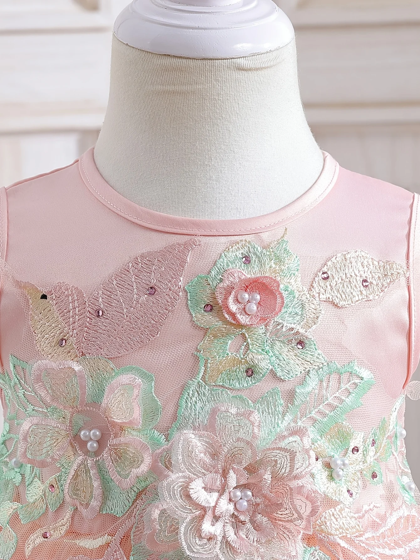 Flower-patterned sleeveless princess dress in pink for baby girl in summer, baby girl's outfit today, Valentine's Day gift