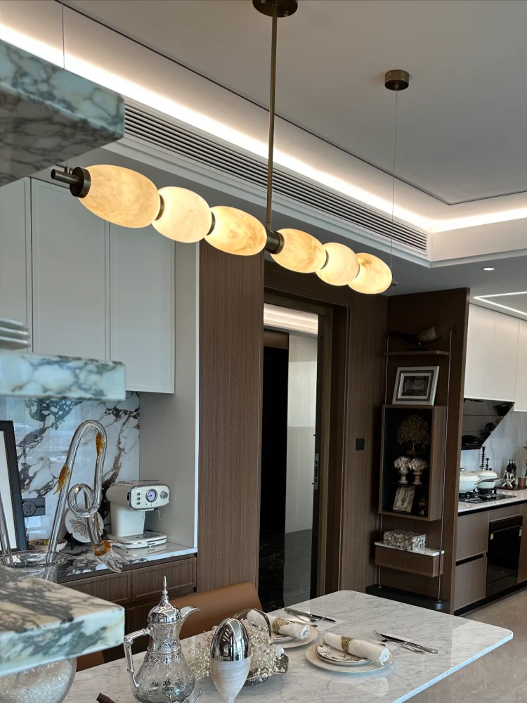 Lampa wisząca do restauracji L – Hanging Moon Lamp recenzja i cena