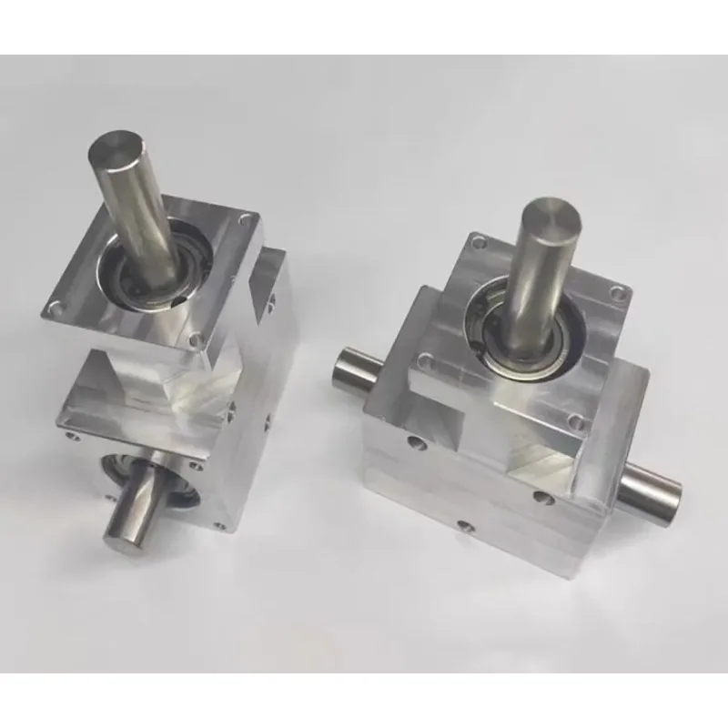 Angle Gear 1:1 Spiral Bevel Gear Shaft 12mm Co-Direction Double Output Shaft 90-Degree Differential Assembly Gearbox