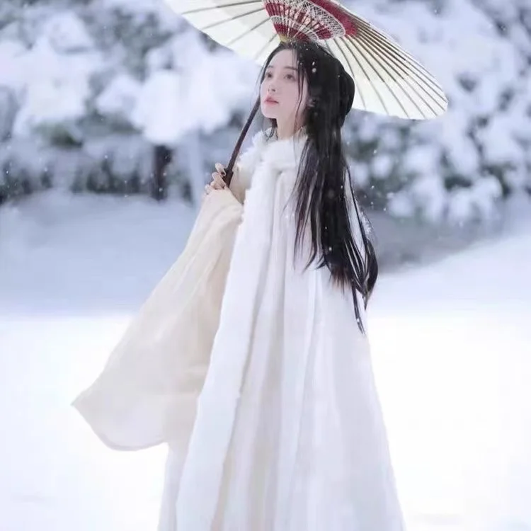 White Fairy Hanfu Cloak with Hat Women Traditional Plush Collar Long Robe Winter Thicken Xmas Carnival Event Photography Costume