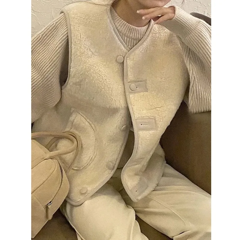 Korean-style Elegant Casual Wear Thickened Vest Coat Women's Autumn Design Knitted Long-sleeved Sweater Two-piece Set