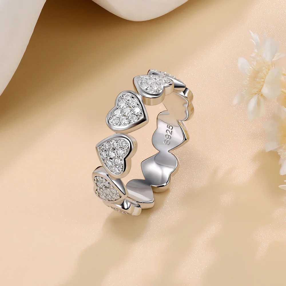 

LinkerLove Moissanite Heart Wedding Band Diamond Ring for Women 18K Gold Plated 925 Sterling Silver Engagement Ring Fine Jewelry