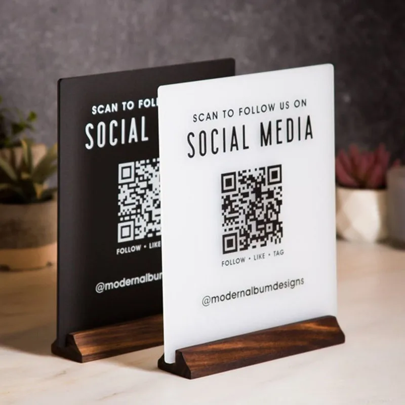 Hot Custom Social Media QR Code Sign Acrylic Business Sign Ideal for Small Business Custom Instagram Facebook Sign for Promotion