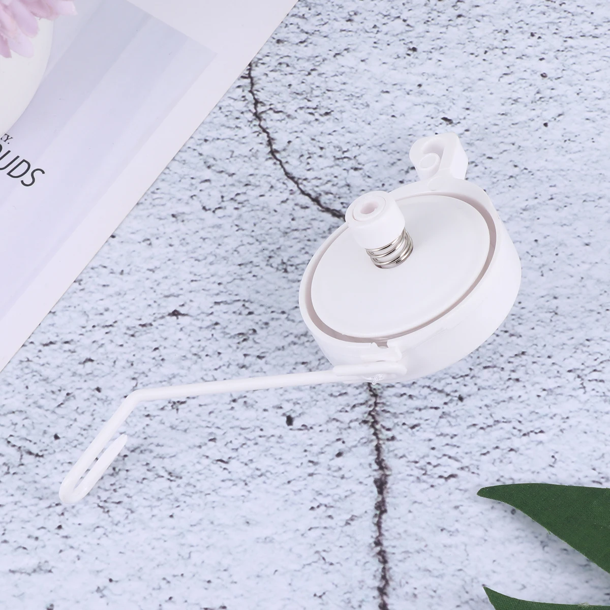 

5pcs Plant Growth Hook Retractable Durable Traction Tool for Foliage Climbing Gardening Flower Shop Reusable Support Hook Plant