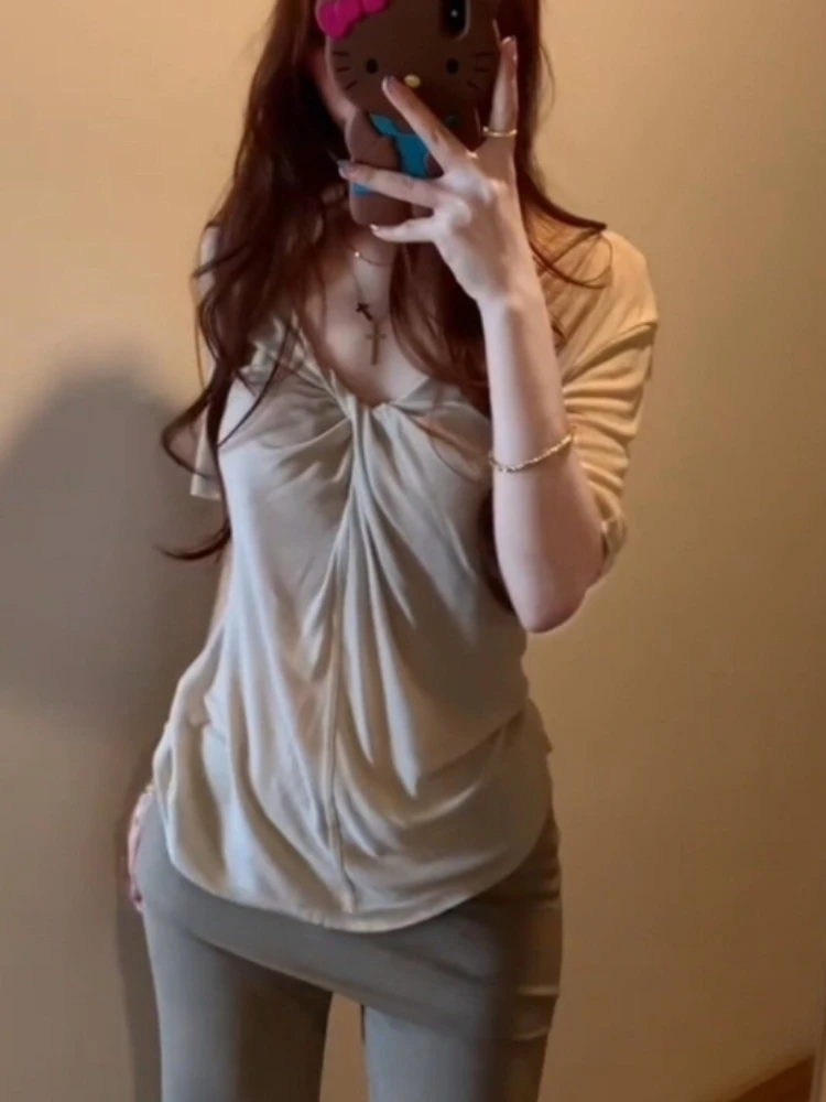 Spring And Summer Gentle Milk Tea Color Korean Series Twisted V-neck Short sleeved T-shirt for Women Interior Style Slimming Top