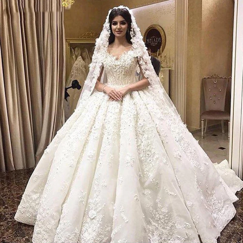 

Vintage 3D Flowers Ball Gown Princess Wedding Dresses Luxury Off Shoulder Long Dubai Bridal Dress Plus Size Vestido De Novia