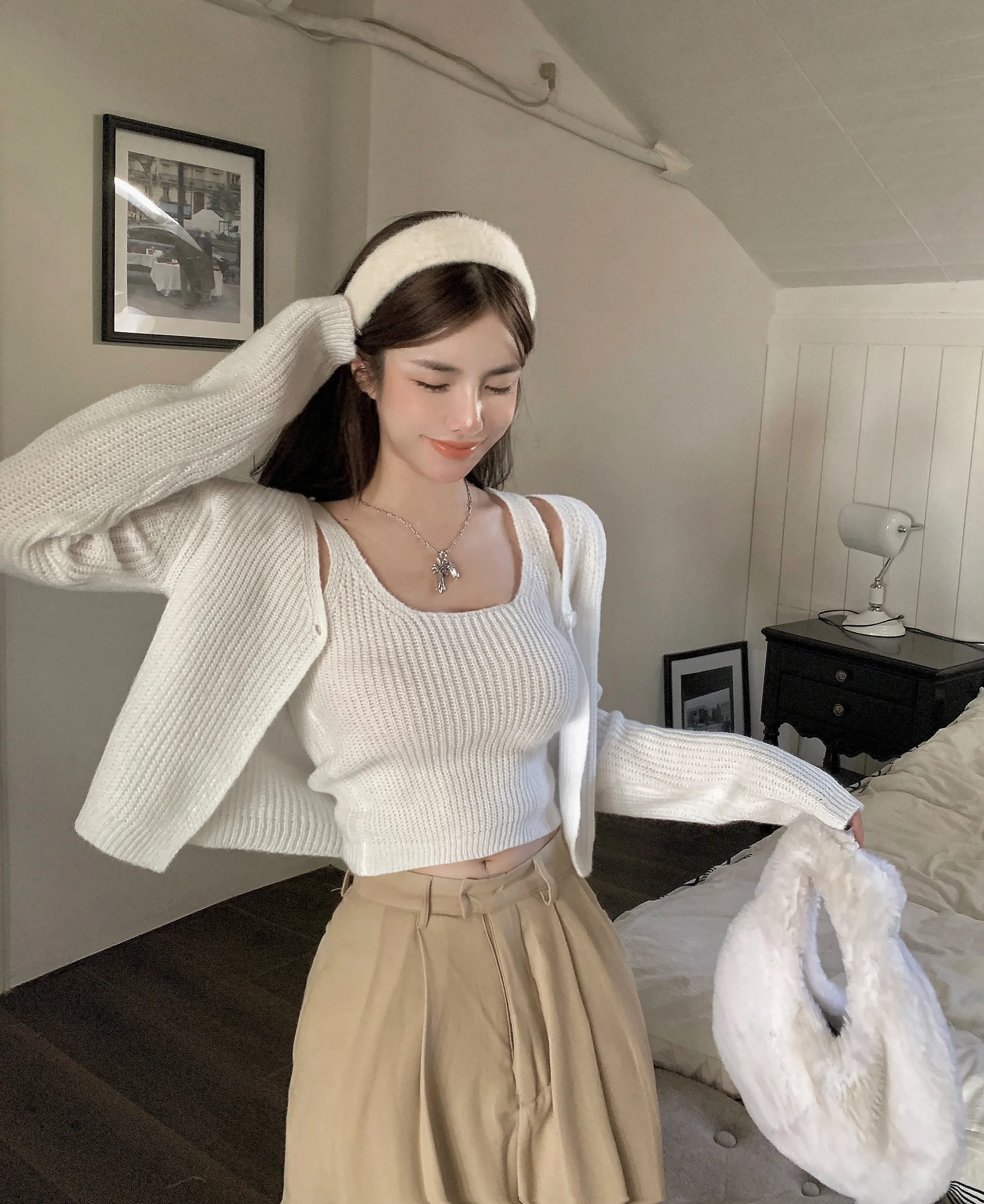 KUSAHIKI Korean Slim Short Knitted Cardigan Top Sets Women Autumn Spicy Girl Sexy Sling Vest Gray Two Pieces 2023 New