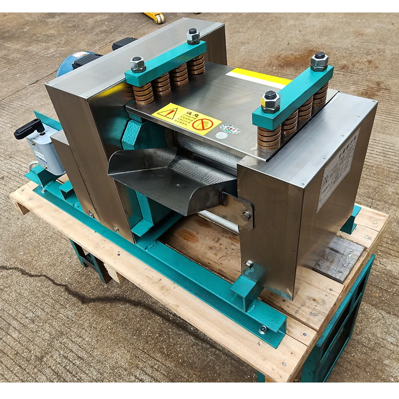 

【Hot】Automatic Commercial Sugarcane Juicer Extractor Machine 3kw 1.5L Capacity Overheat Protection Anti-Drip Design