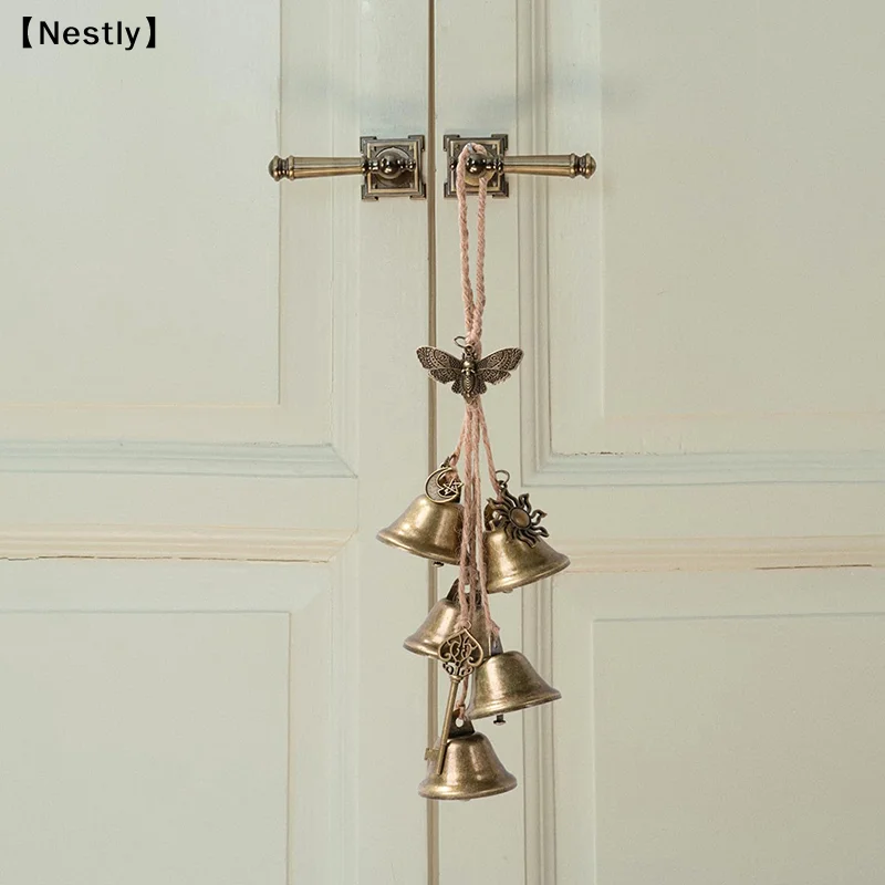 Glocke für Türgriff zum Schutz, Messingglocke zum Aufhängen, Hexerei, Wicca-Zubehör, Kranz, handgefertigte Glocke〔Nest〕