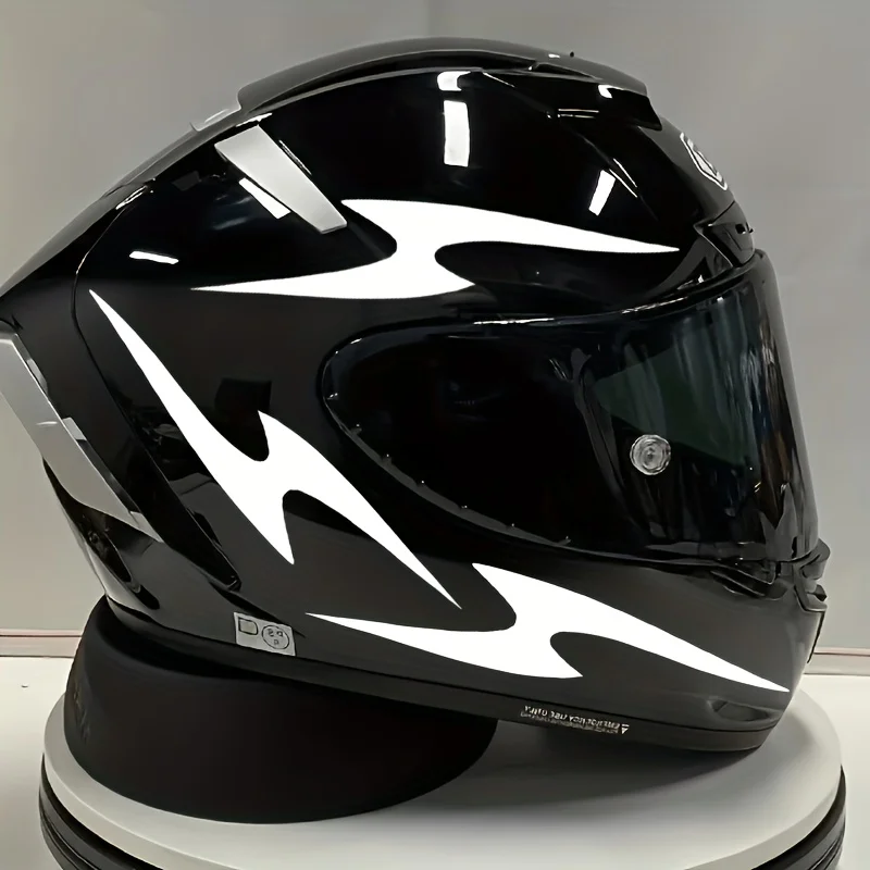 1 Juego de pegatinas de vinilo con diseño dinámico elegante rojo y negro para casco, decoración artesanal de coche (pegatinas decorativas de estilo llama/delgado)