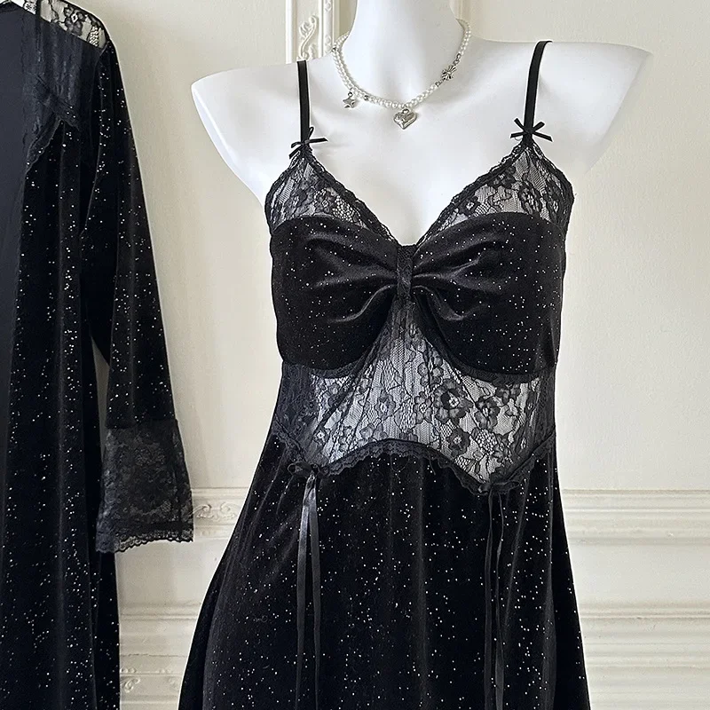 

2Pcs Nightwear Lady Warm Velour Pajamas Autumn Winter Sleepwear Sexy Lace Patchwork Nightdress Shiny Robe Suit Intimate Lingerie