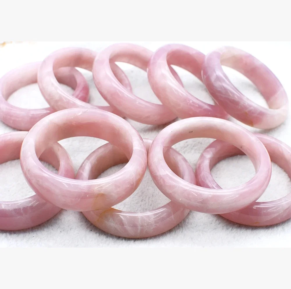 58-60mm Inner Diameter Natural Madagascar Rose Pink Quartz Bangles For Women