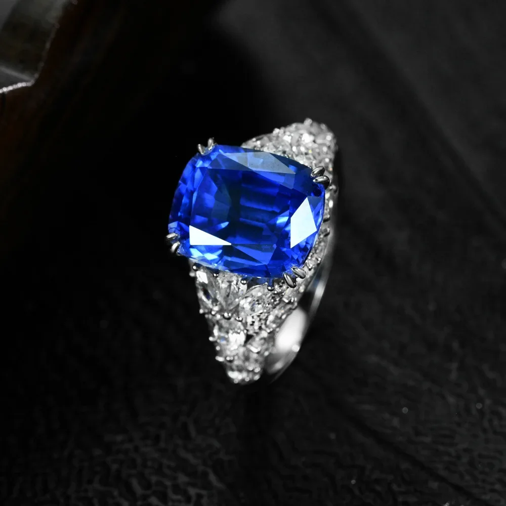 

2025 S925 silver inlaid 10 * 12 pillow shaped 9-carat spinel cornflower blue fashionable exquisite ring wedding jewelry