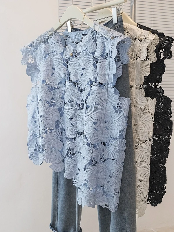 

Elegant Lace Hollow out Sleeveless Cover up Women's Summer New plus Size Slimming Concealing Top Korean Style Loose Fit