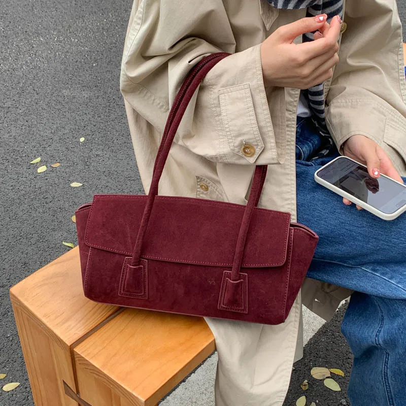 

Женская сумка-багет из замши с ручкой и дизайном «Крылья», маленькая, для повседневного использования, простая текстурированная сумка через плечо на осень-зиму