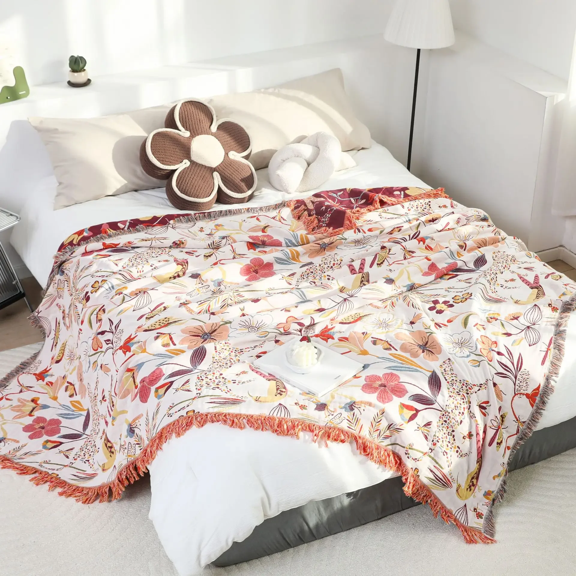 Pure Cotton Gauze Sofa Blanket Summer Cool Quilt Thin Homestay Light Luxury Nap Blanket Double Bedspread Soft Bed Sheet