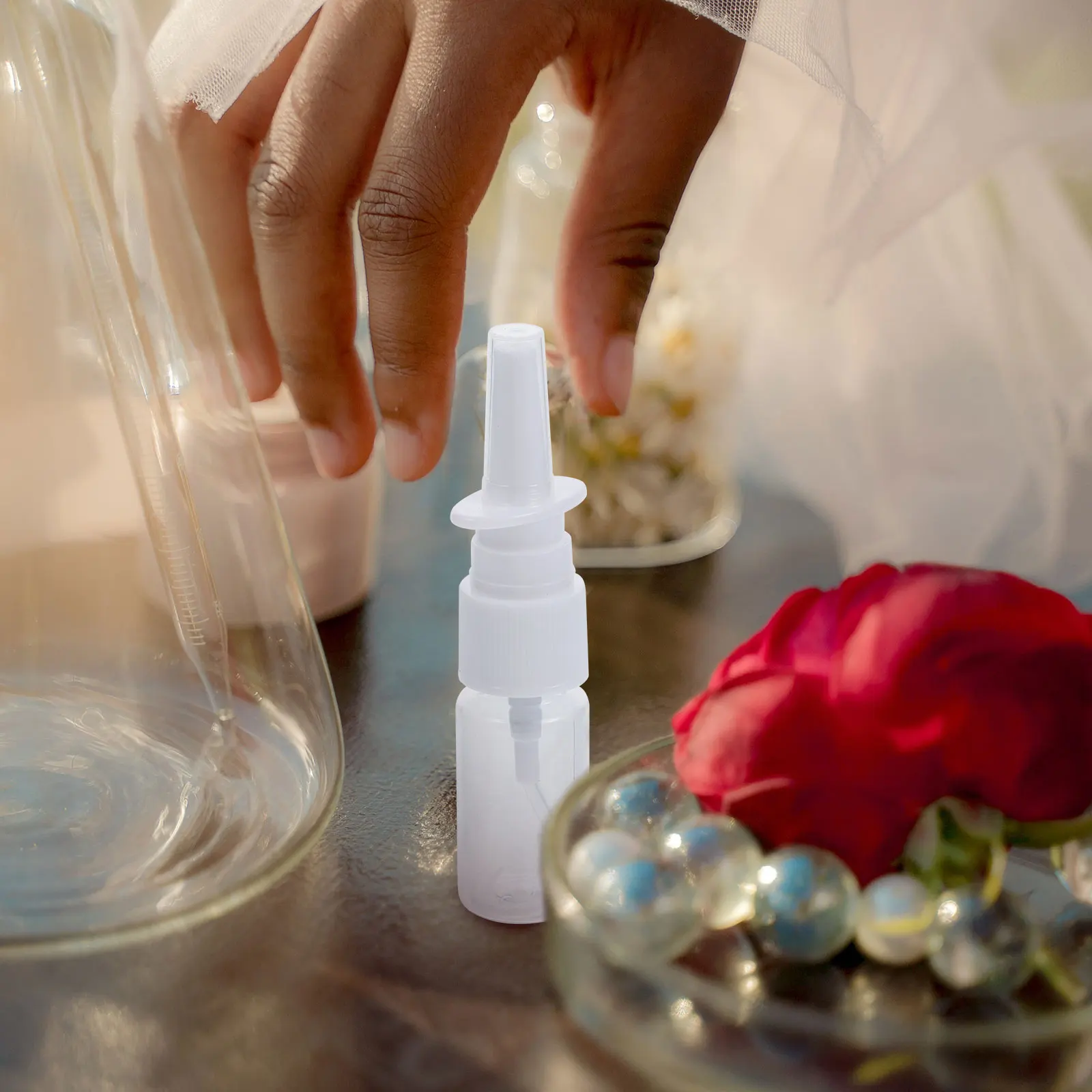 

5 pcs Nasal Spray Bottle Compact Eco-friendly Mini Fine Mist Small Vial Travel Plastic Refillable Reusable Transparent Packaging
