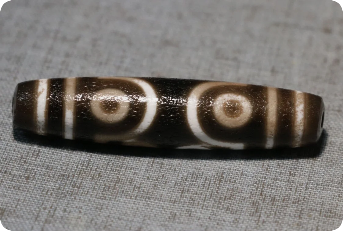 Magic Tibetan Old Agate Oily Patina 7 Eyed 4 Line Be Wealthy Symbol dZi Bead