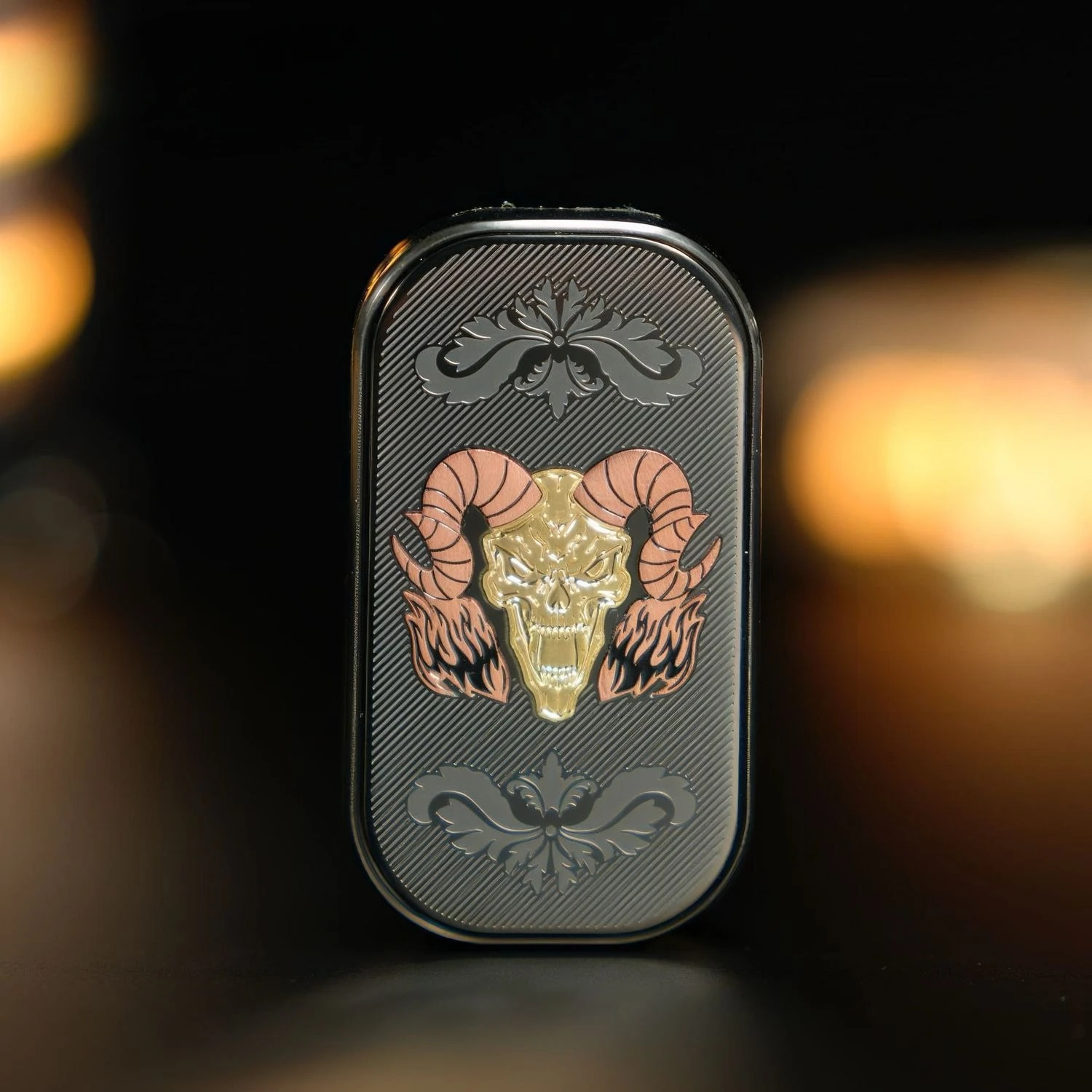 

Devil Style EDC Push Card Fidget Spinner Bounce Design High Tech Hand Gadget Portable Play Toy Stress Relief