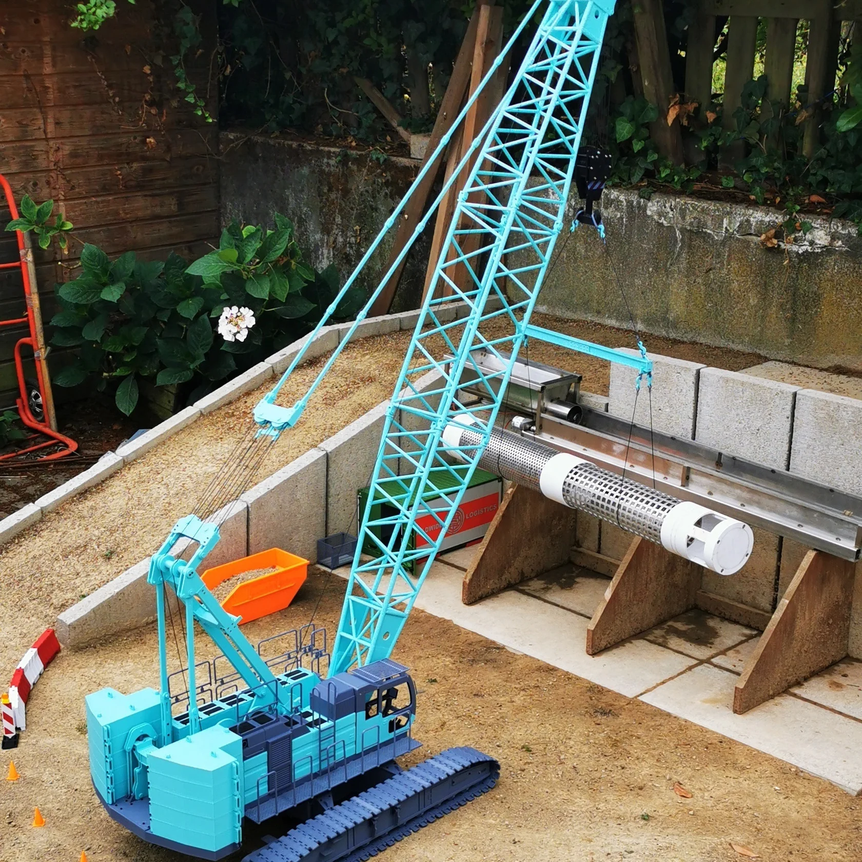 NEW RC Crane RTR Electric  Excavator 1/14 Remote Control Crane Model CT130 Engineering Machinery Model Toys
