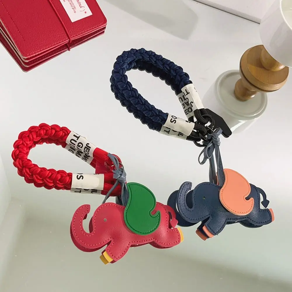 Cute PU Leather Elephant Keychain Flying Wings Animal Leather Keychain Fashion Animal Pendant Bag Charm For Women