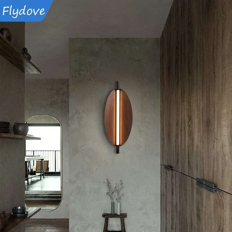 

Modern Creative Brown Metal Leaf Home Wall Light Parlor Bedroom Dining Aisle Modern Lamp Bedroom Closets Home Decor