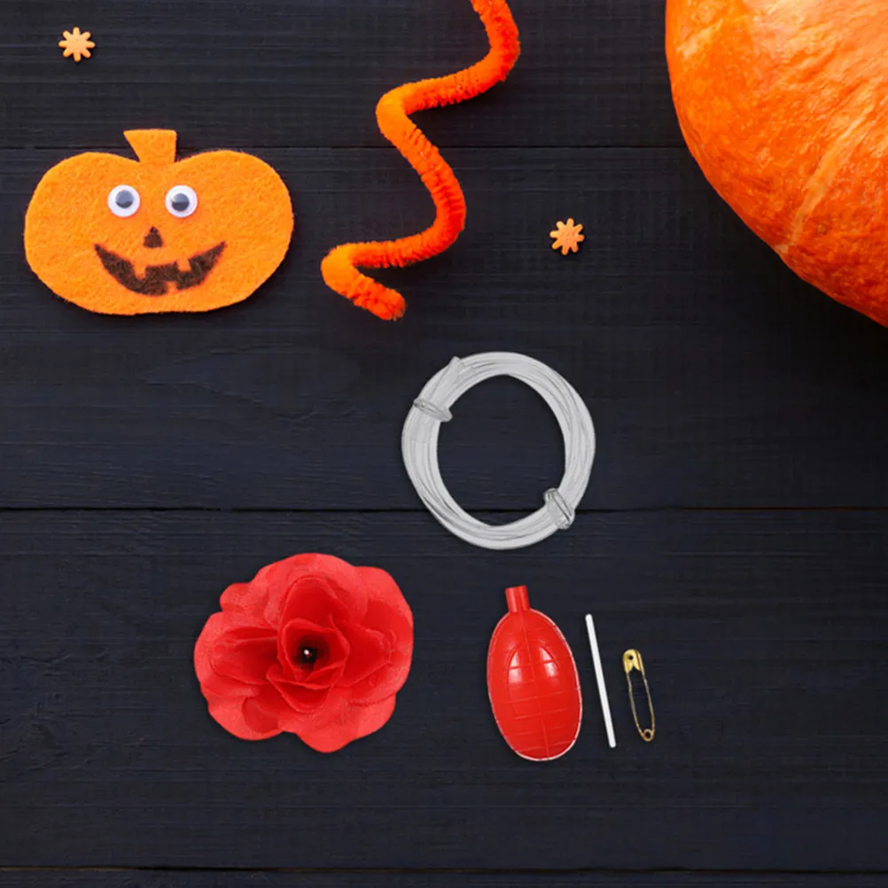 4 Stück Nachfüllbare Wasserspritzende Rosen Lustiger Scherzartikel für den Aprilscherz Halloween Kinder Familienspaß Aktivitäten