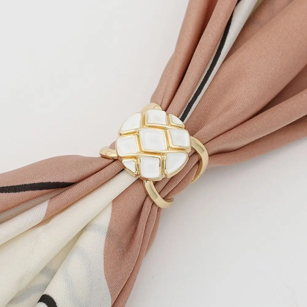 Double Layers Scarves Shawls Buckle Trendy Anti-crack Geometric Figure Alloy Hollow Woman