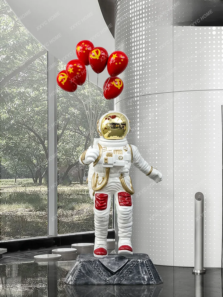 Fashionable All-Match Astronaut Balloon Large Decoration Doll Sculpture B & B Living Room Doorway Decoration