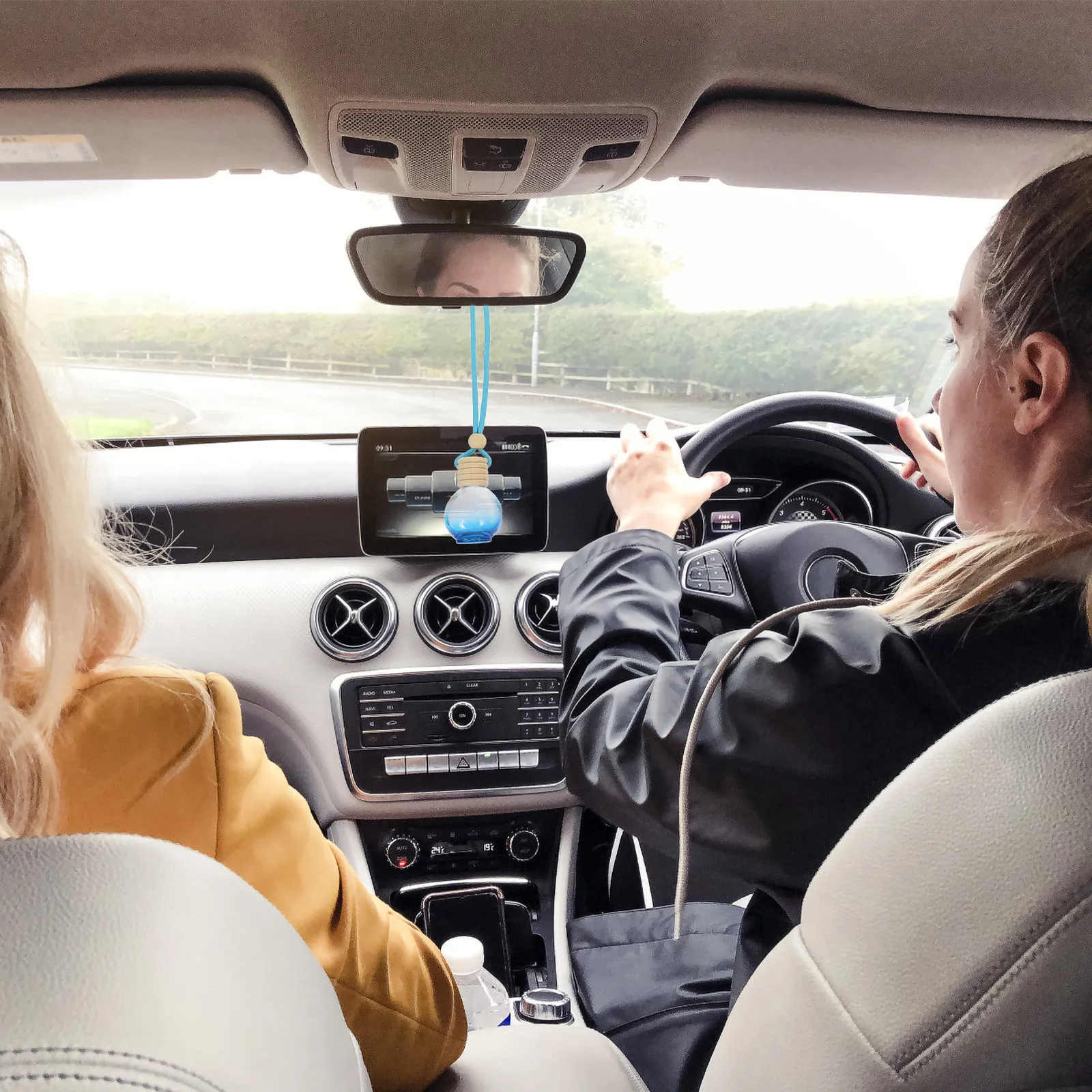 

6Pcs Empty Aroma Bottle Delicate Workmanship Car Interior Aromatherapy Bottles Stress Relief Gift Car Perfume Bottle