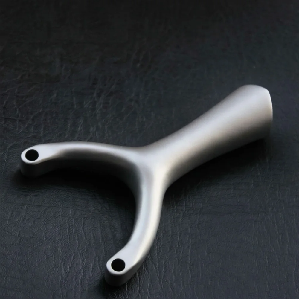 Stainless Steel Y-Shaped Slingshot Round Fork Ergonomic Handle for Outdoor Target Practice & Precision Sports