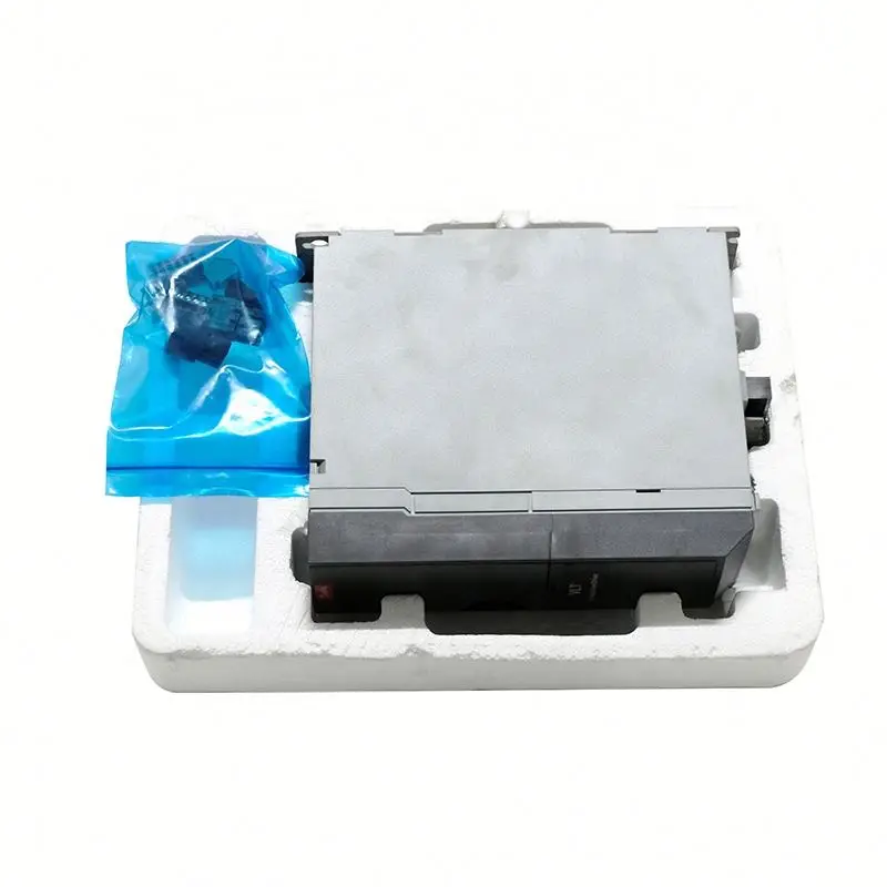 محرك الأتمتة VLT FC-301P1K5T4E20H2 سلسلة 1.5KW تردد العاكس 131B1383 نموذج للأتمتة الصناعية