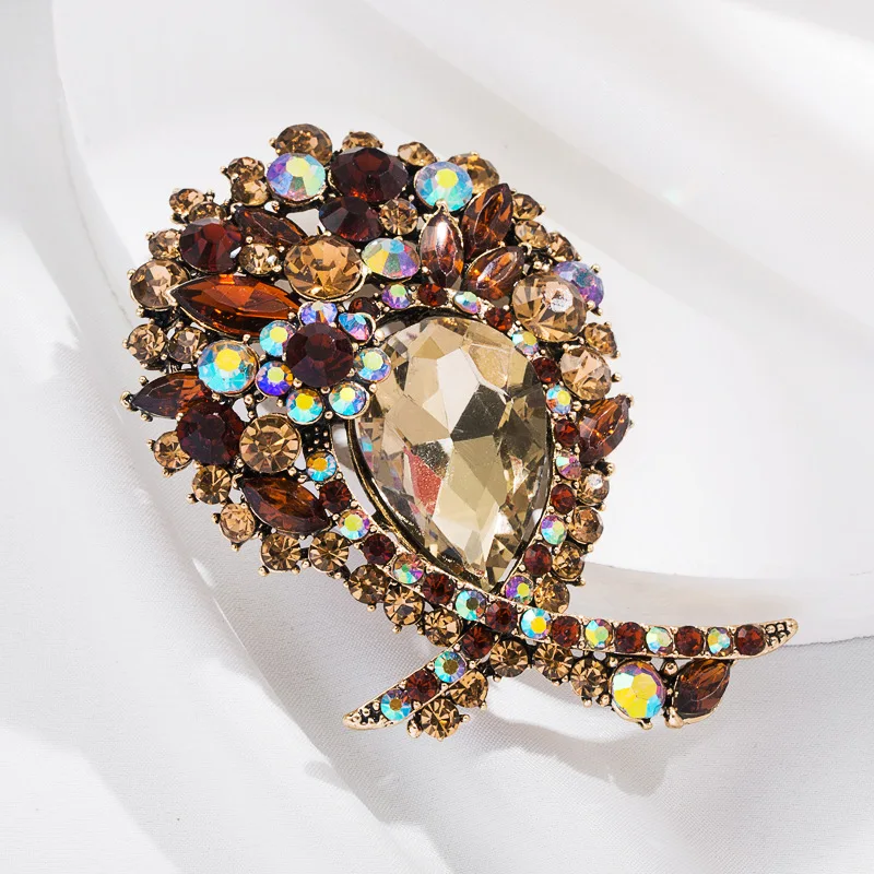 SKEDS Exquisite Women Large Rhinestone Glass Brooches Pins Luxury Crystal Shiny Decoration Party Banquet Badges Corsage Pin