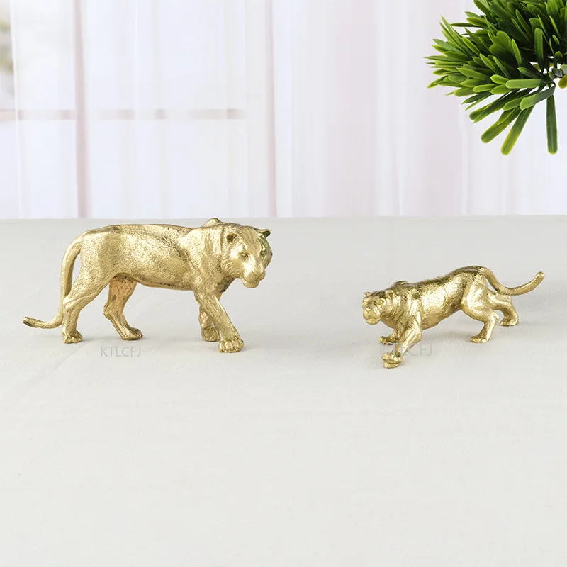 Factory direct sales copper tiger leopard home decoration European decoration gift tiger handicraft decoration