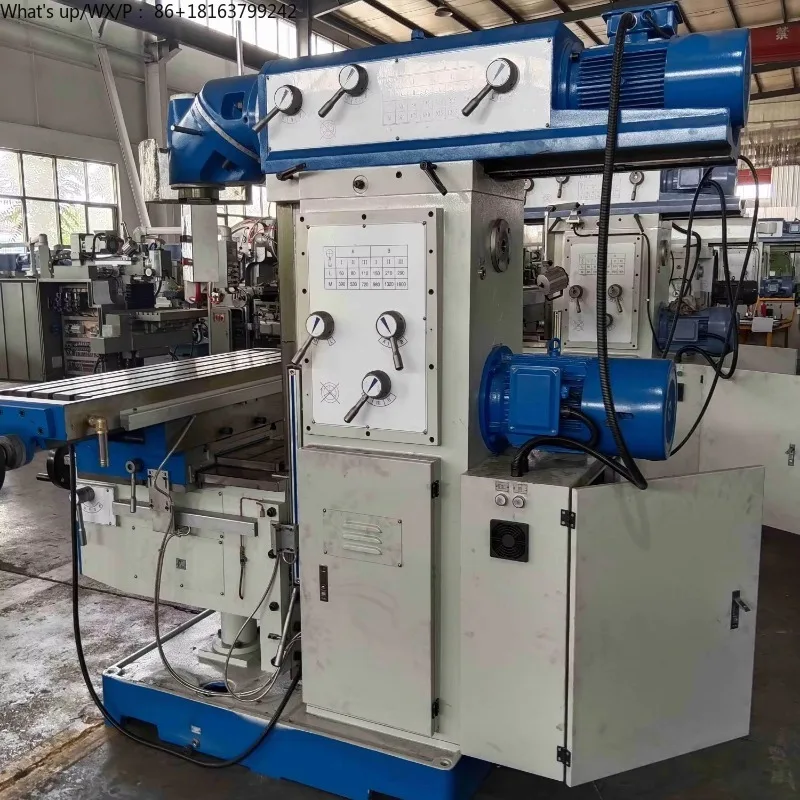 Fresadora universal pesada com mesa rotativa