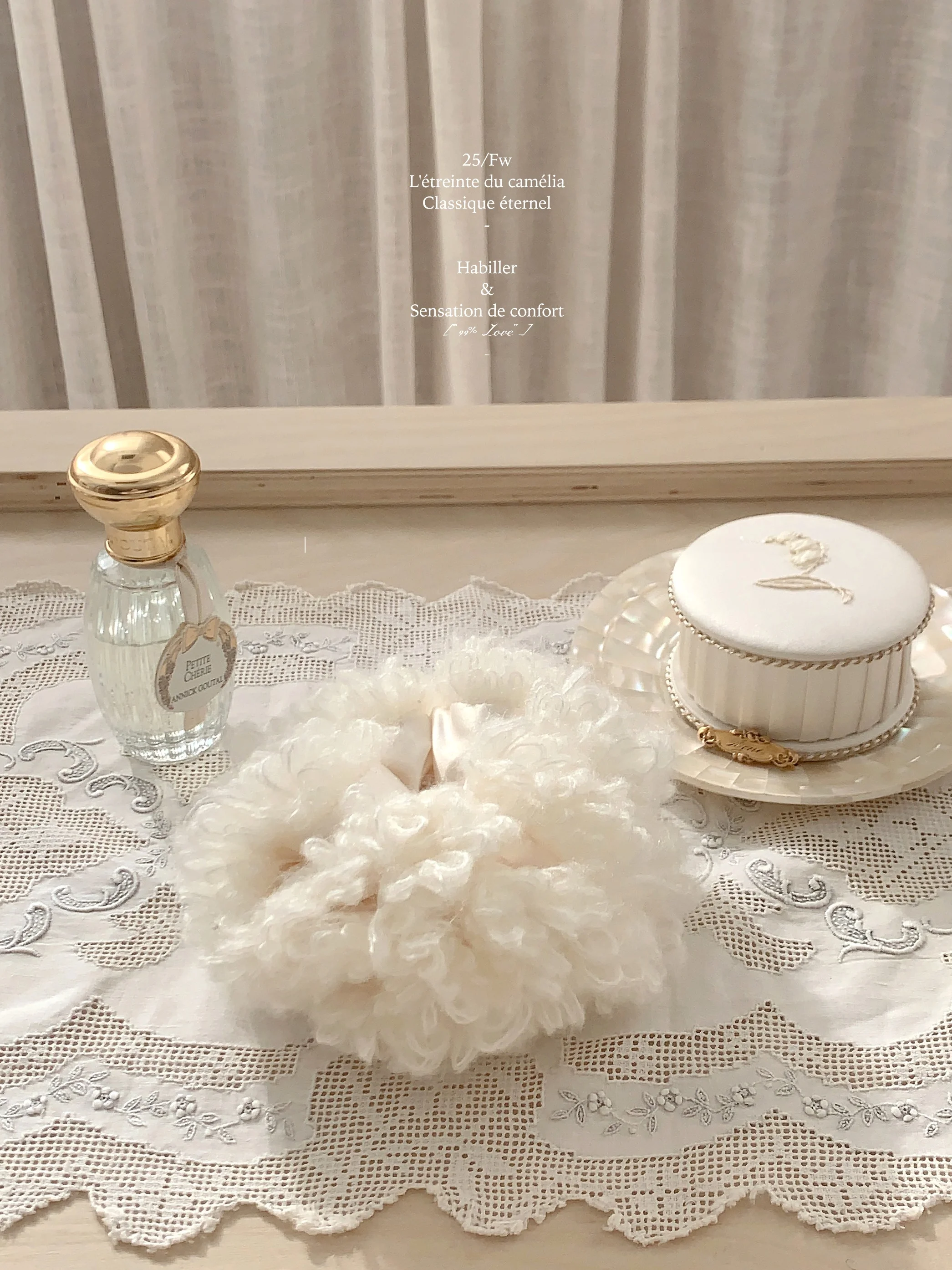 

Csk Cupid "Snowball" Extra Large Satin Spliced Hook White Fluffy Hair Ties French Sle Faion Accories Hair Ba