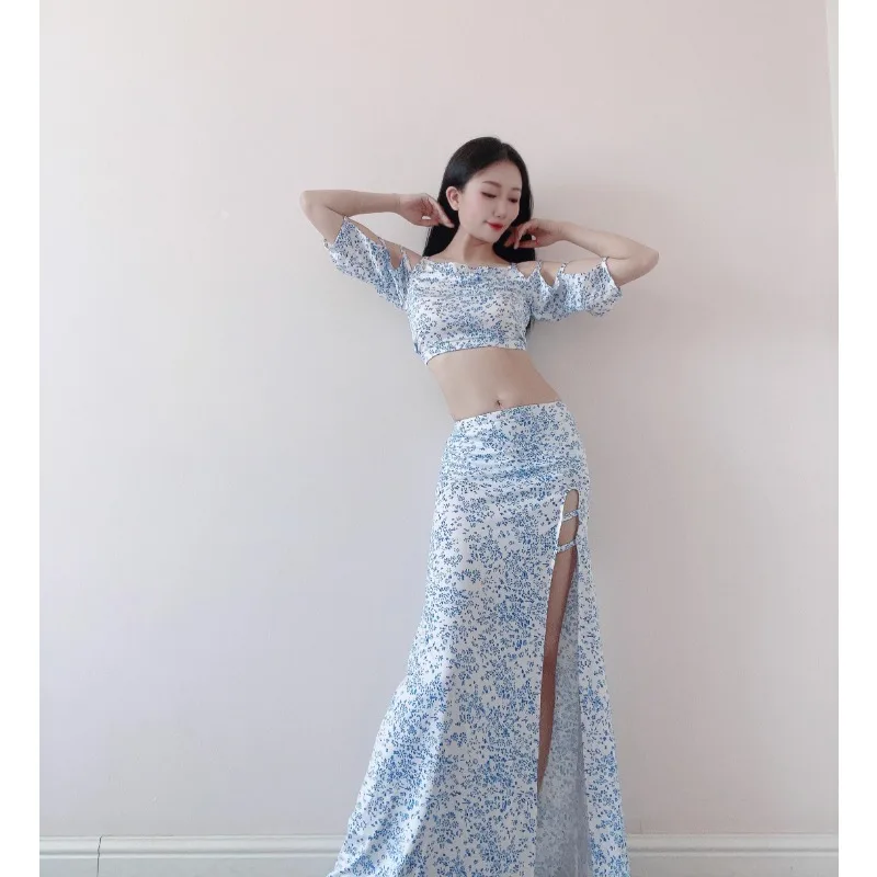 맞춤형 밸리 댄스 의상 오리엔탈 댄스웨어 멋진 작은 꽃 연습 옷 그룹 옷 초보자 피쉬 테일 스커트