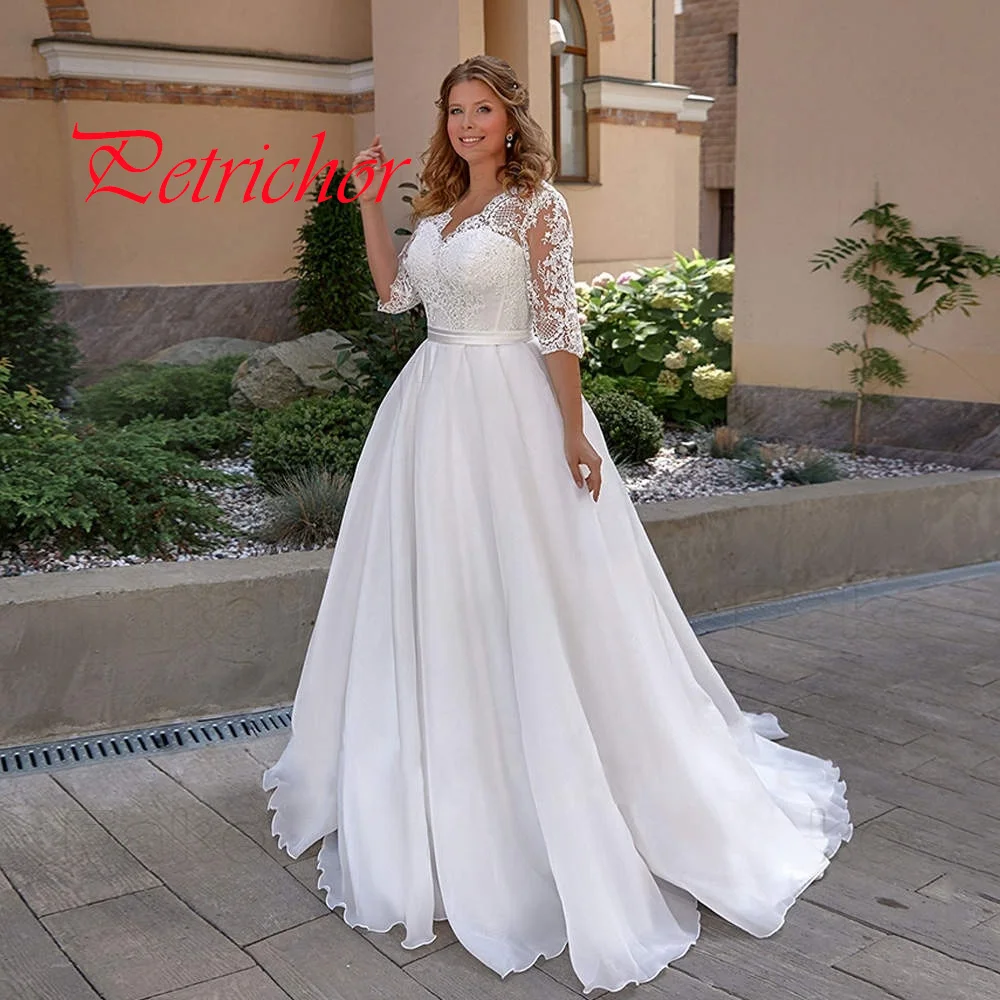 

Customized White Half Sleeves Lace Lace Up Back Wedding Dress Simple Temperament Bridal Party V-neck High Quality Delicate
