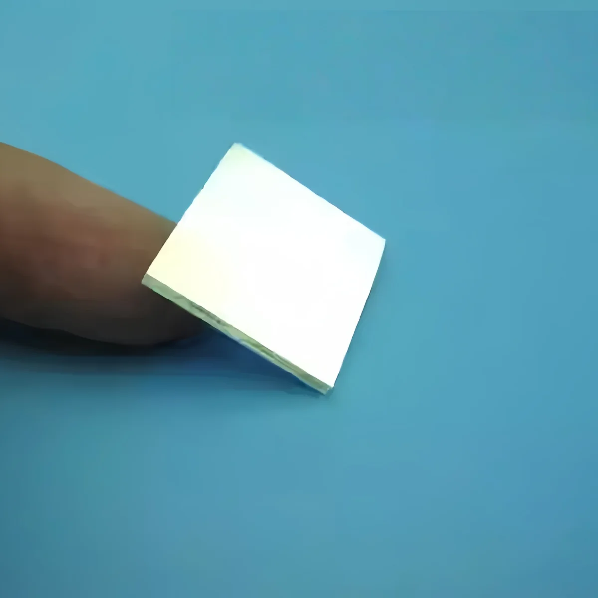 450nm Narrowband Bandpass Filter Blue Light High Transmission Square Optical Coated Glass Lens for Fluorescence Detection LiDAR